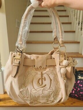 Juicy Couture Bag 💗